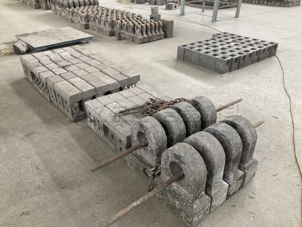 6.jpg 破碎機(jī)錘頭
